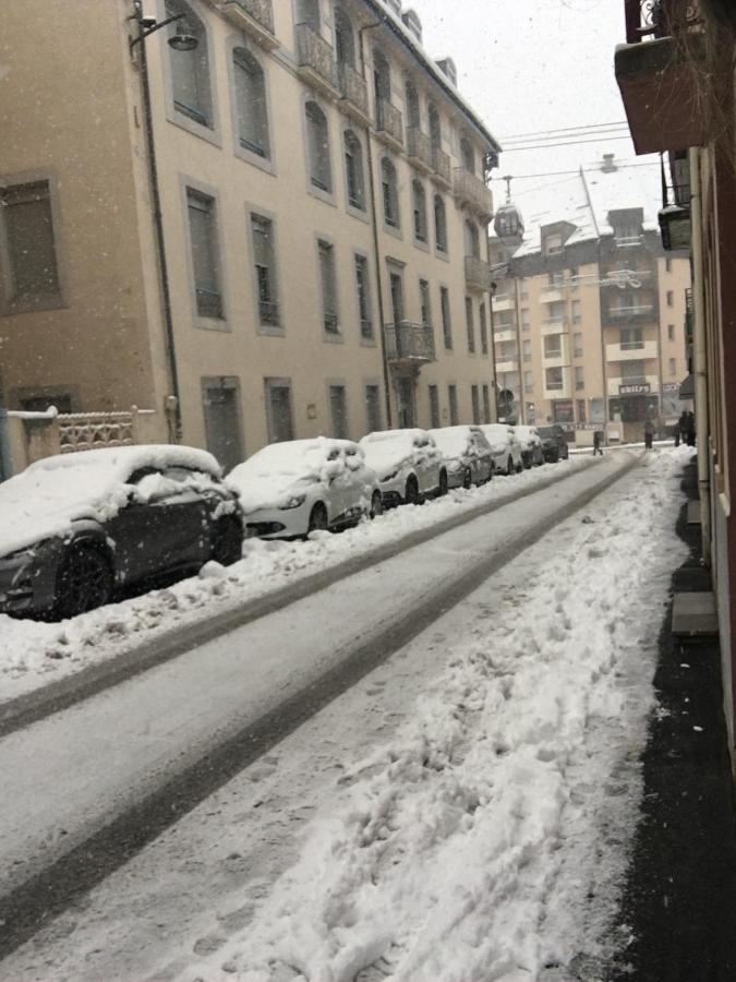 Le Navarre, charmant T2 familial équipé, en rez-de-chaussée, très bien situé en centre ville de Cauterets Esterno foto